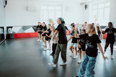 Chantal Miller Academy