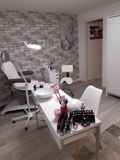 Wellness Massagen & Fußpflege