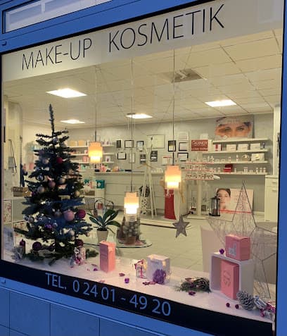 Kosmetik by Laura Gutschi